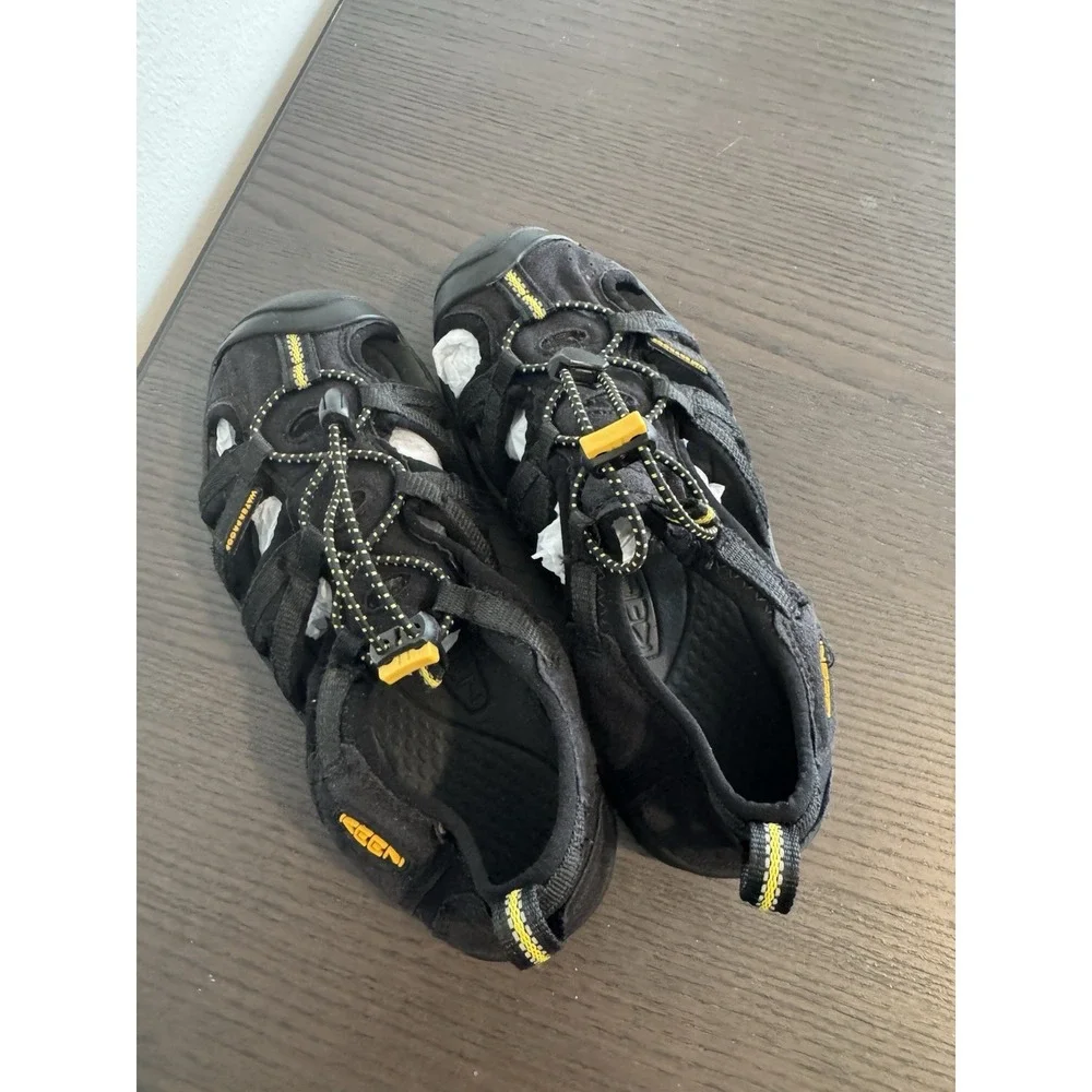 KEEN Boys Black Newport H2 Waterproof Hiking‎ Sandals SZ 3 Outdoor Hiking